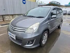 [OLXmobbi]  Nissan Grand Livina 1.5 XV Bensin-MT 2012 Abu-Abu