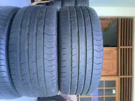Ban Goodyear Eagle F1 225 40 r18 2pcs