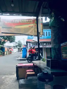 Jaga warkop sift pagi