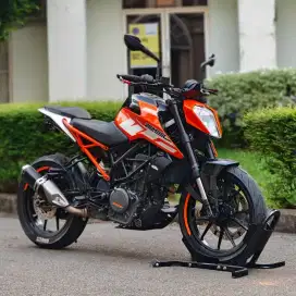 KTM DUKE 250 ABS 2018 ORANGE KM LOW SUPER GRESS PAJAK PANJANG