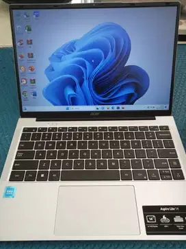 LAPTOP Acer Aspire Lite 14 AL14-31P-C0G4 A