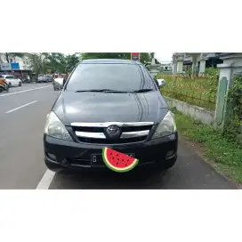 Toyota Kijang Innova G 2.0 Manual 2005