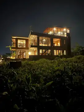 VILLA OCEAN VIEW DEKAT PANTAI CEMAGI