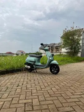 FOR SALE VESPA S 125 IGET 2019