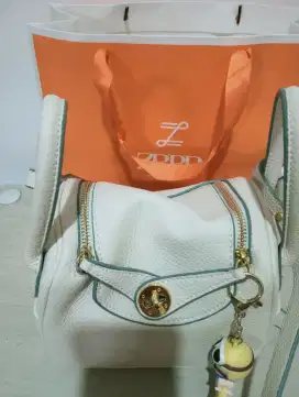 Sale tas terbaru