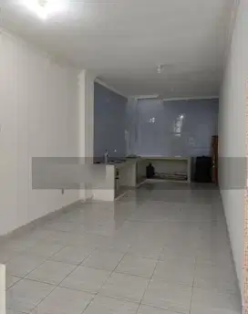 Di Jual Rumah Siap Huni,Bangunan Baru Golden Palm Citra 5 Jakarta Bara