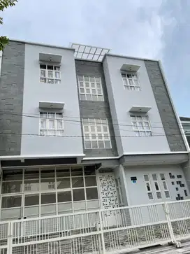 LANGKAH RUMAH KOST 3LT HANYA 3.5M 30KAMAR LOKASI STRATEGIS