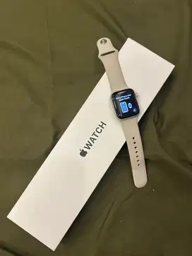 Iwatch SE series 2 40mm