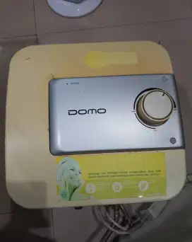 Dijual Cepat Water Heater Domo 15 Liter, murah berkualitas