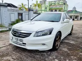 Honda Accord V-til Matic 2012 Orisinil Terawat Istimewa.Cash/Kredit