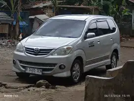 Mobil avanza tipe s 1.5 AT