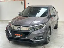 Dp 14jt.. Honda HRV SE 1.5 A/T 2022.. eNHa garage Semarang..