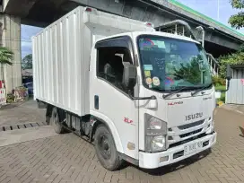 Isuzu elf nlr giga cde 55 colt diesel engkel box 2017 container 2018