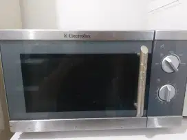 Microwave Electrolux EMM2007X