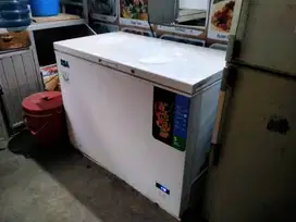 KULKAS FREEZER FROZEN