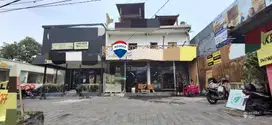 Ruko Siap Pakai Disewakan Lokasi Bagus, area Kerobokan