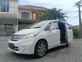 FREED PSD MATIC 2015 KM 70.000