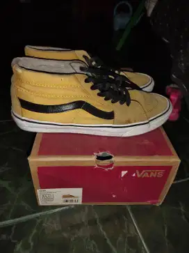 Sepatu Vans bekas type sk8- mid mango mojito warna kuning