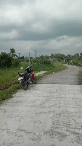 DIJUAL TANAH SAWAH DAERAH JALAN KALIURANG KM.9 NGEMPLAK JK12993