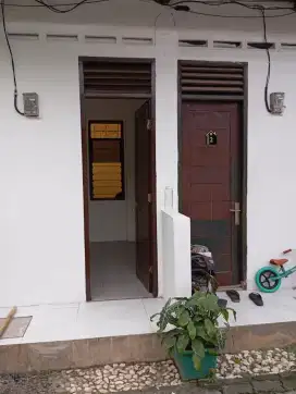 KONTRAKAN CIGANJUR JL. BENDA 10