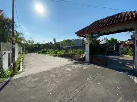 Tanah Bagus Strategis selatan Kampus UII Jakal dekat Pasar Gentan