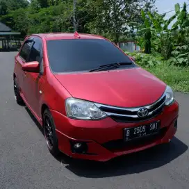 Toyota Etios Valco G  2016