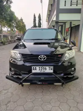 FORTUNER TRD S MATIC 2014