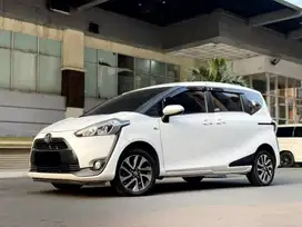 TOYOTA SIENTA 1.5 V AT 2019 PUTIH