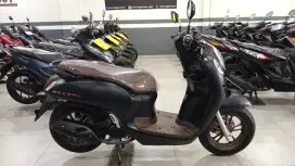 Scoopy prestige 2024 km low