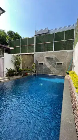 Rumah Mewah 2 Lantai Terawat di Tebet Jakarta Selatan