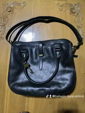 bismillah di jual tas merk fossil