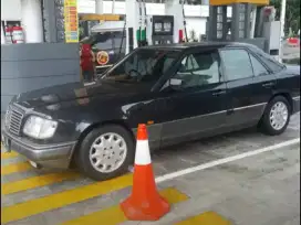 Mercedes e 220 1996
