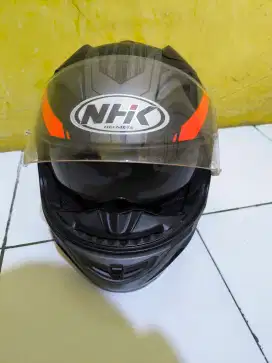 Helm nhk full face