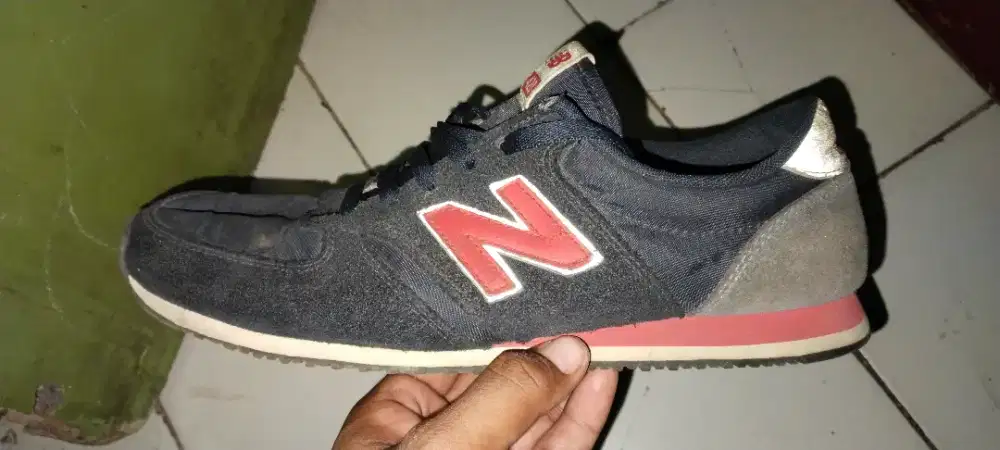 Sepatu NewBalance