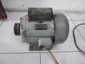 DINAMO 1/2 HP UNTUK KOMPRESOR DLL