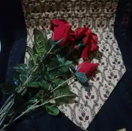 Table Runner untuk dekorasi yg mempercantik meja lebaran anda.