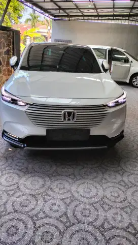 HONDA HRV SE AT CVT 2023 ASLI AE TANGAN PERTAMA DARI BARU BAU BARU