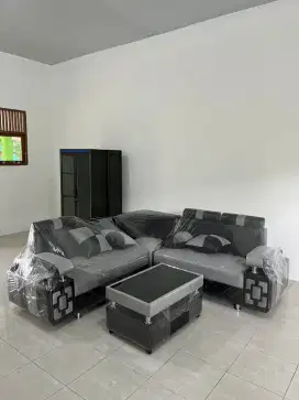 Sofa L sudut bahan kulit kombinasi bledru