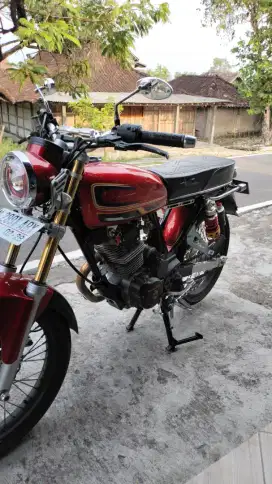 Di jual motor CB 100