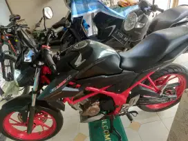 istimewah Honda CB150R mulus