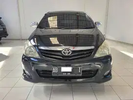 Toyota Kijang Innova 2.0 G MT thn 2011