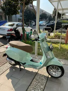 Vespa Primavera Warna Favorit Low Km