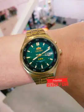 Orient Tristar Fullgold Green Dial Vintage Automatic All Original