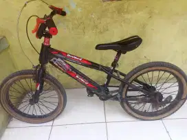 Sepeda anak masih bagus