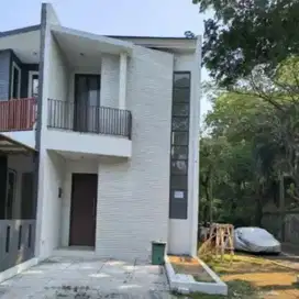 TURUN HARGA Rumah Citragran Cibubur Siap Huni 2 lantai Hook Harga Nego