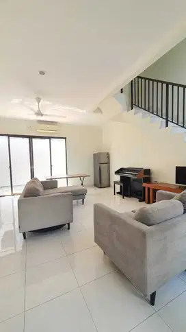 Rumah Murah Di Discovery Emerald Bintaro Jaya Tangerang Selatan