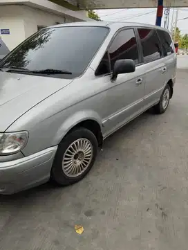 Hyundai Trajet 2001