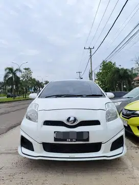 Dp 5 jt Termurah Toyota Yaris S manual 2011