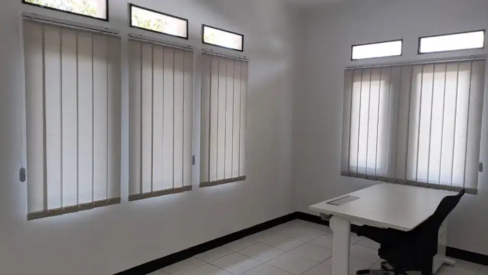 Vertical blinds dan gorden import