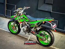 JUAL CEPAT BU KLX 150 SUPERMOTO MULUS SIAP GAS